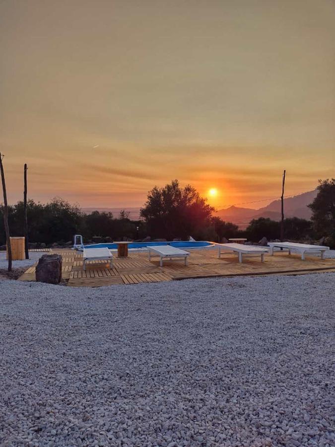Pasare Glamping_Anglonaruralexperience Hotel Perfugas Exterior foto