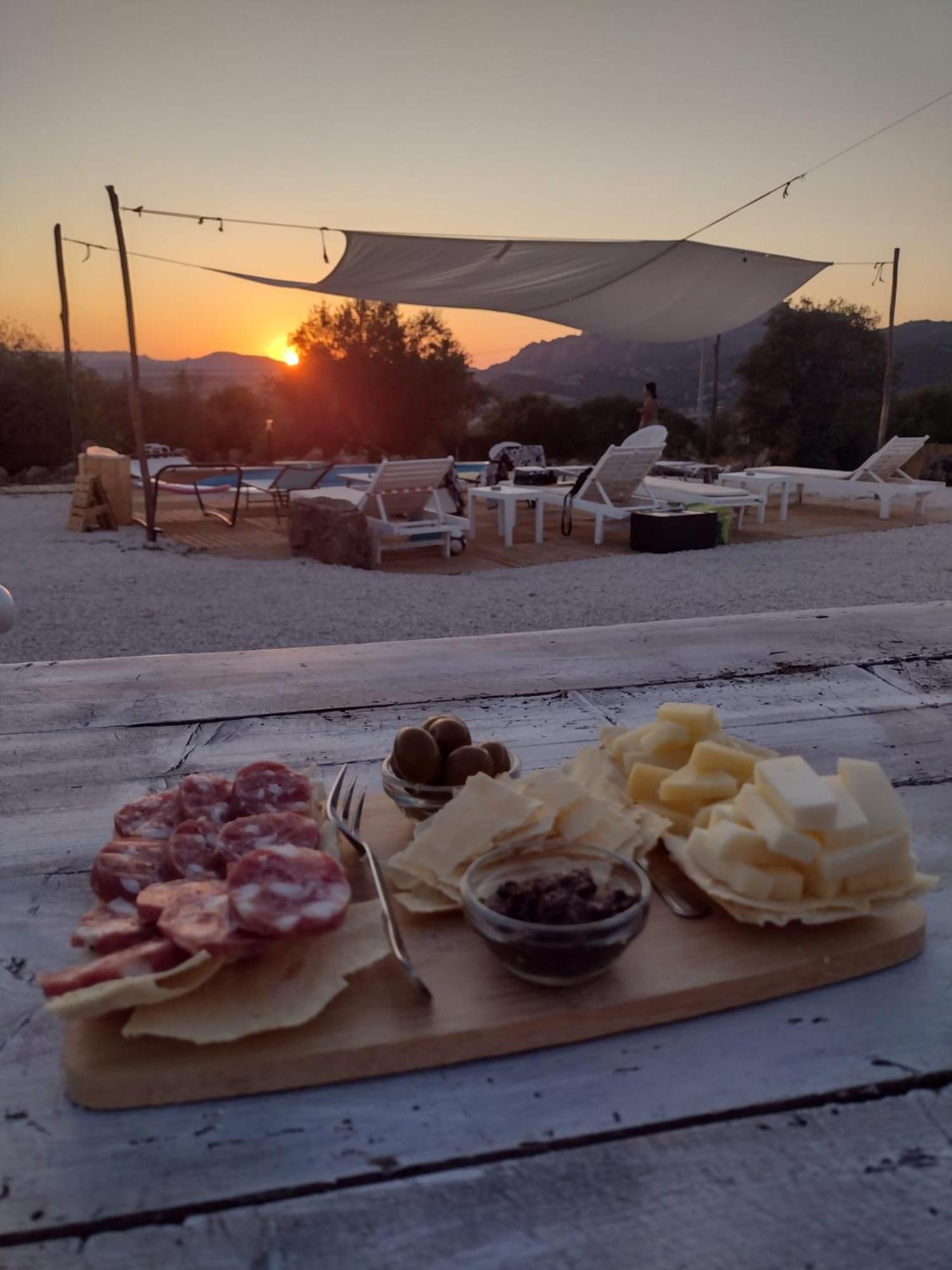 Pasare Glamping_Anglonaruralexperience Hotel Perfugas Exterior foto